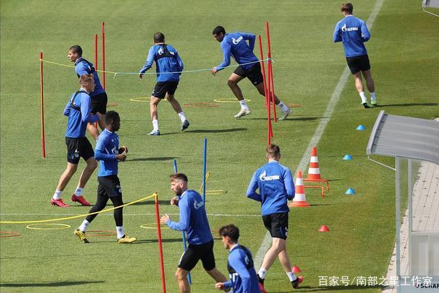 意甲-哲科梅开二度 国际米兰3-2客胜亚特兰大